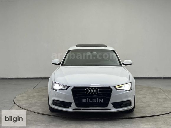 DEĞİŞENSİZ..SUNROOF...DERİ..ISITMA..MAKYAJLI..2012 A5 SPORTBACK
