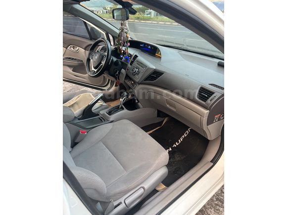 Sahibinden Honda Civic 1.6i VTEC Eco Elegance 2013 Model