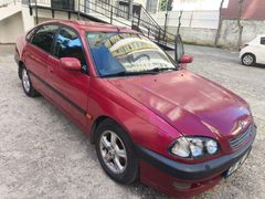 Sahibinden Toyota Avensis 2.0 Liftback 1998 Model