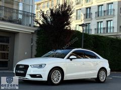 GEZGEN'DEN 2015 AUDİ A3 DİZEL-SUNROOF-LED-DERİ-FUL DOĞUŞ BAKIMLI