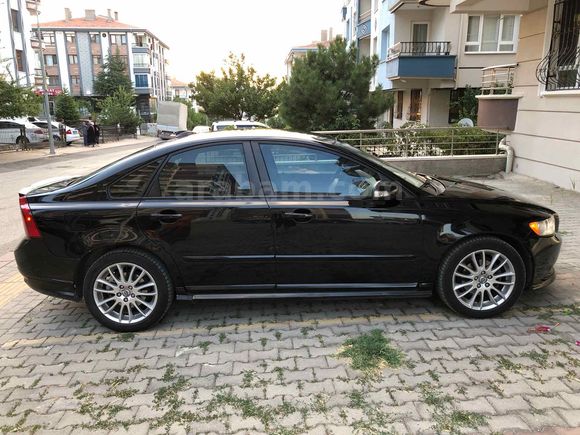 Sahibinden Volvo S40 1.6 D Dynamic 2008 Model  282.000 km Siyah