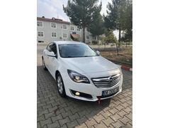 Sahibinden Opel Insignia 1.6 T Edition Elegance 2013 Model Batman 90.000 km Beyaz
