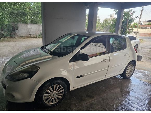 Sahibinden Renault Clio 1.5 dCi Executive 2011 Model