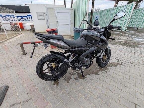 Sahibinden Bajaj Pulsar 200 NS ABS