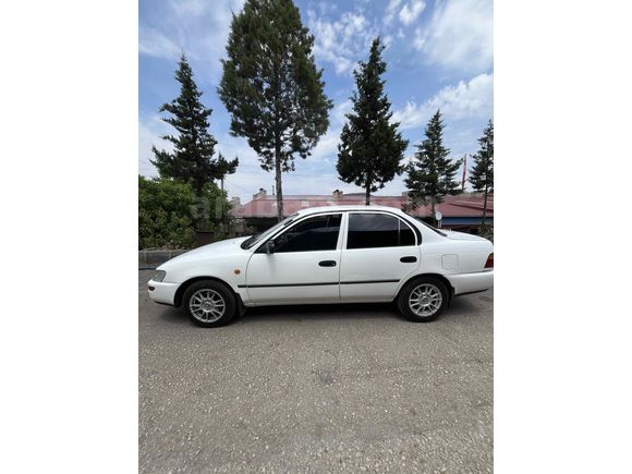 Sahibinden Toyota Corolla 1.6 XLi 1995 Model 