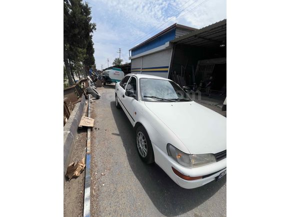 Sahibinden Toyota Corolla 1.6 XLi 1995 Model 