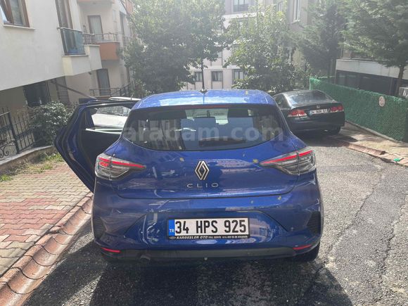 Sahibinden Renault Clio 1.0 TCe Evolution 2023 Model 