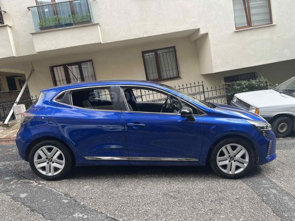 Sahibinden Renault Clio 1.0 TCe Evolution 2023 Model 