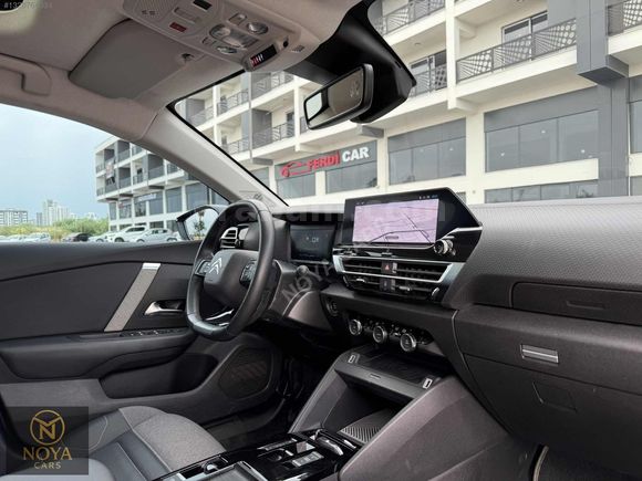 NOYA CARS CİTROEN E-C4 SHINE BOLD CAM TAVAN DÜŞÜK KM