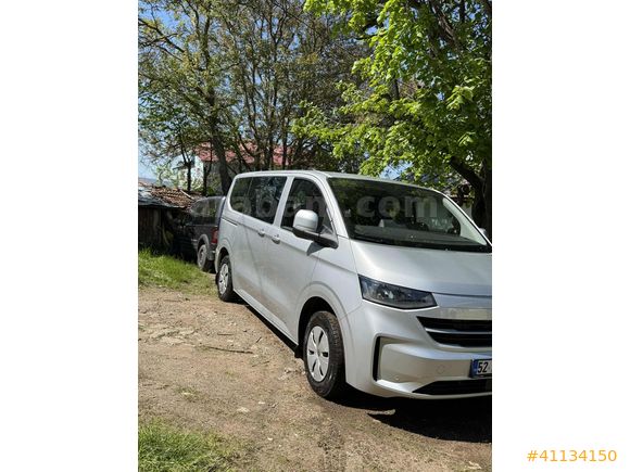 YD'den Volkswagen Transporter 2.0 TDI CamlıVan 1300 KM