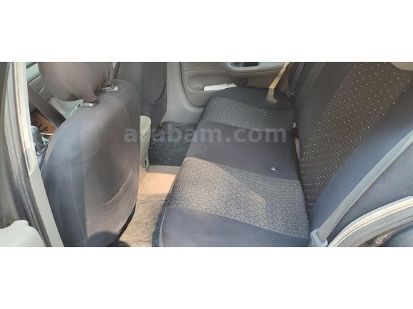 Sahibinden Renault Laguna 1.6 2004 Model