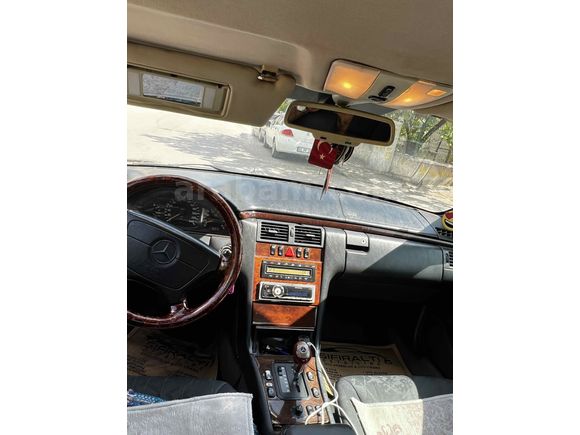 Sahibinden Mercedes - Benz E 200 Elegance 1996 Model 