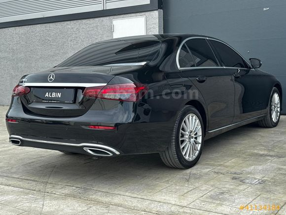 TAKASLI - HATASIZ - 49 BİN KM - EN DOLUSU - E200 - ALBİN OTO'DAN