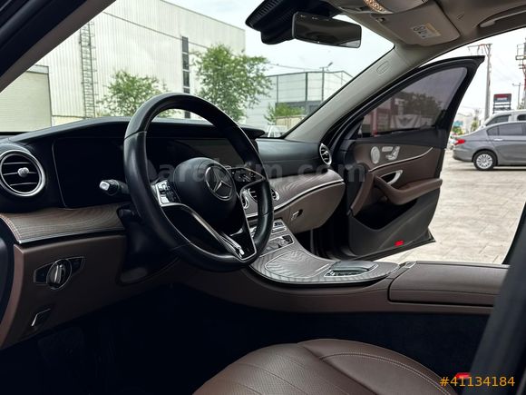 TAKASLI - HATASIZ - 49 BİN KM - EN DOLUSU - E200 - ALBİN OTO'DAN