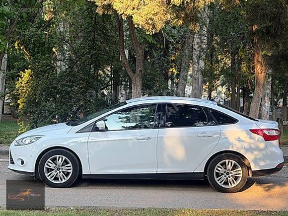 ATO-CAR'DAN 2014 FOCUS 1.6Ti-VCT 125HP STYLE İLK ELDEN MANUEL
