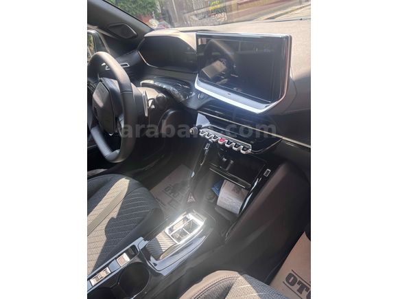 Sahibinden Peugeot 2008 1.2 PureTech Allure Dynamic Plus 2025 Model 