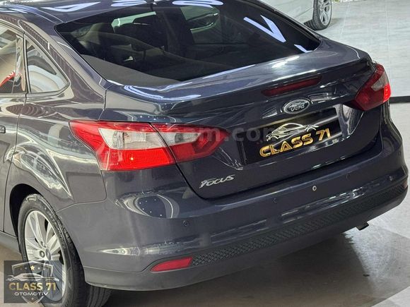 CLASS 71'DEN|2012 FORD FOCUS STYLE DEĞİŞENSİZ 2 LOKAL