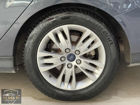 CLASS 71'DEN|2012 FORD FOCUS STYLE DEĞİŞENSİZ 2 LOKAL