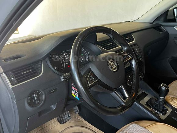 Galeriden Skoda Octavia 1.6 TDI Optimal 2016 Model Şanlıurfa