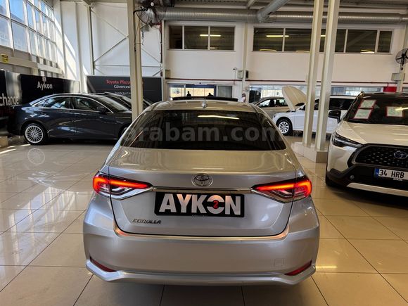 2022 TOYOTA COROLLA 1.5 FLAME X-PACK MULTIDRIVE S