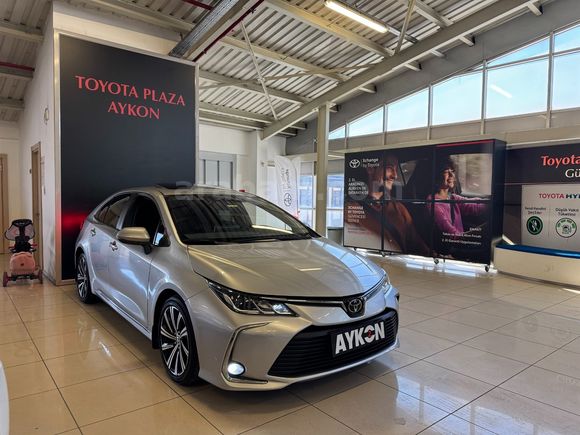 2022 TOYOTA COROLLA 1.5 FLAME X-PACK MULTIDRIVE S