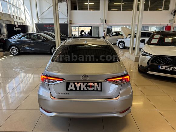 2022 TOYOTA COROLLA 1.5 FLAME X-PACK MULTIDRIVE S