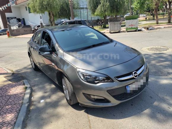 Opel Astra 1.6 EDİTİON PLUS DÜŞÜK KM HATASIZ