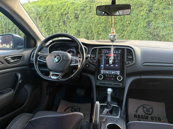 YİĞİT MOTORS DAN Renault Megane 1.5 dCi Touch Plus 2017 Model Ankara