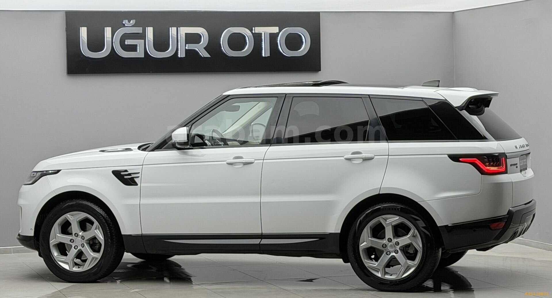 Galeriden Land Rover Range Sport 2.0 HSE 2020 Model İzmir 176.000 km Beyaz 4
