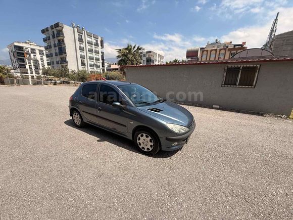 Sahibinden Peugeot 206 1.4 Fever 2006 Model 