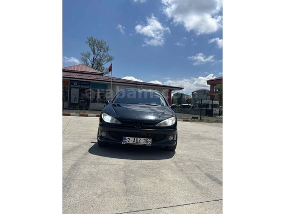 Sahibinden Peugeot 206 1.4 XT 2003 Model 