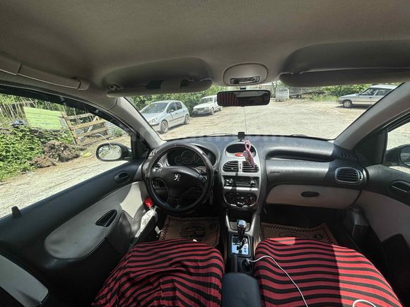 Sahibinden Peugeot 206 1.4 XT 2003 Model 