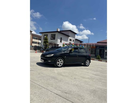 Sahibinden Peugeot 206 1.4 XT 2003 Model 