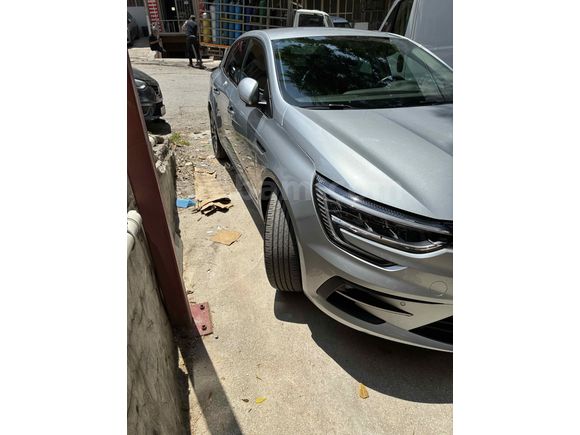 Sahibinden Renault Megane 1.3 TCe Icon 2023 Model 