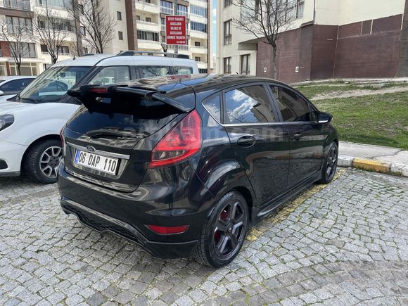 Sahibinden Ford Fiesta 1.4 TDCi Titanium 2009 Model 