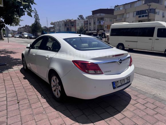 Galeriden Opel Insignia 2.0 CDTI Edition 2011 Model Antalya