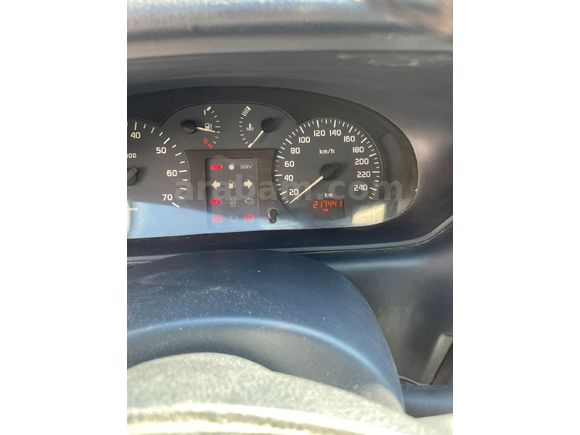 Sahibinden Renault Megane 1.6 RTA 2000 Model