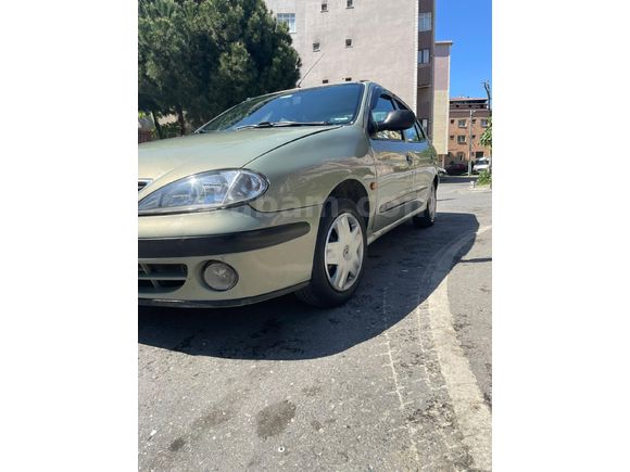 Sahibinden Renault Megane 1.6 RTA 2000 Model