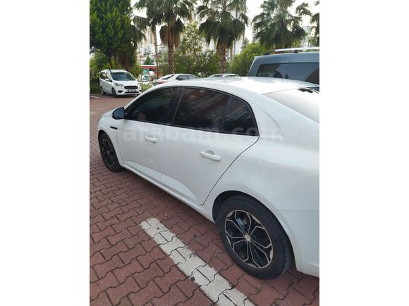 Sahibinden Renault Megane 1.3 TCe Joy 2020 Model