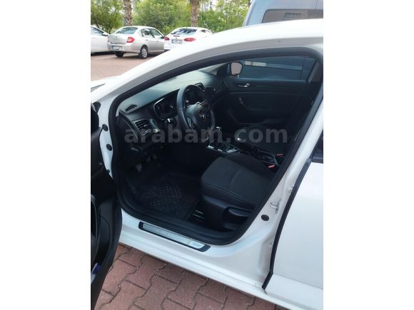 Sahibinden Renault Megane 1.3 TCe Joy 2020 Model