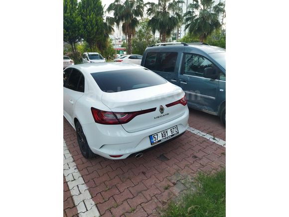Sahibinden Renault Megane 1.3 TCe Joy 2020 Model