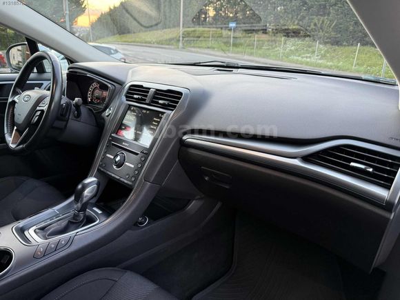 MAKYAJLI FORD MODNEO 1.5 EcoBosot TİTANİUM 160 HP