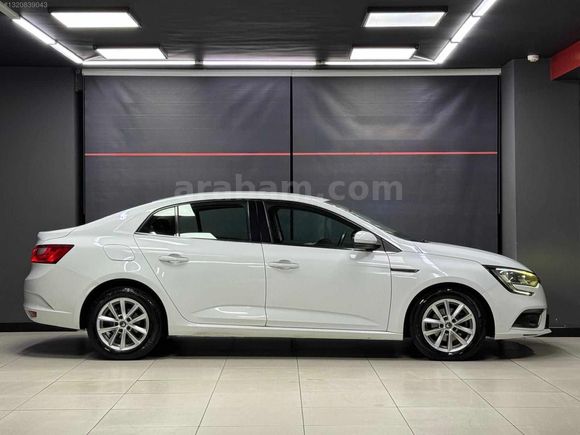 BOYASIZ DEĞİŞENSİZ RENAULT MEGANE 1.5 DCI TOUCH EDC