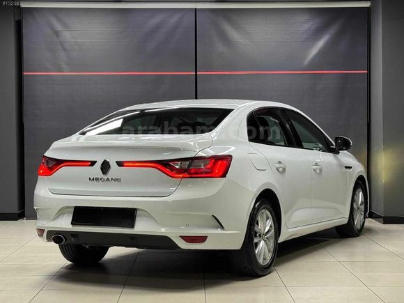 BOYASIZ DEĞİŞENSİZ RENAULT MEGANE 1.5 DCI TOUCH EDC
