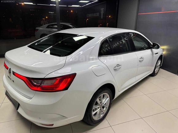 BOYASIZ DEĞİŞENSİZ RENAULT MEGANE 1.5 DCI TOUCH EDC