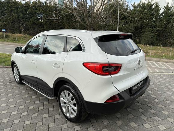 RENAULT KADJAR 1.2 TCE TOUCH ROOF EDC - CAM TAVAN