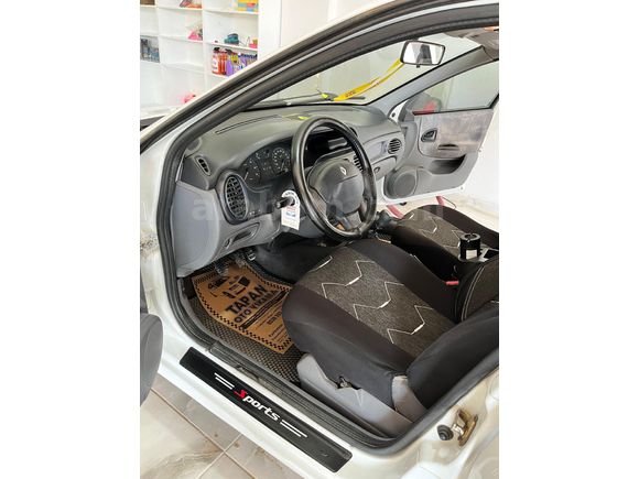 Sahibinden Renault Megane 1.6 RXT 2001 Model