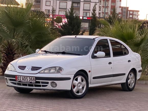Sahibinden Renault Megane 1.6 RXT 2001 Model