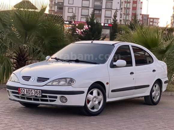 Sahibinden Renault Megane 1.6 RXT 2001 Model