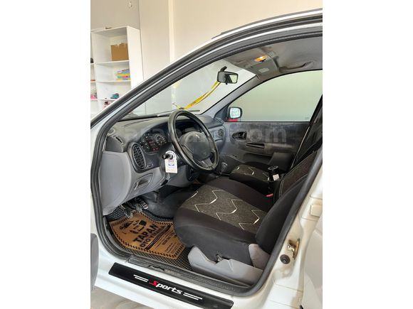 Sahibinden Renault Megane 1.6 RXT 2001 Model